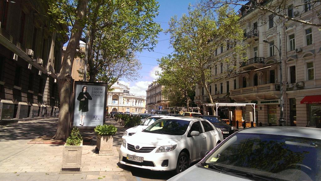 Best Apartments On St. Rishelievskaya 7 Odessa Exterior foto